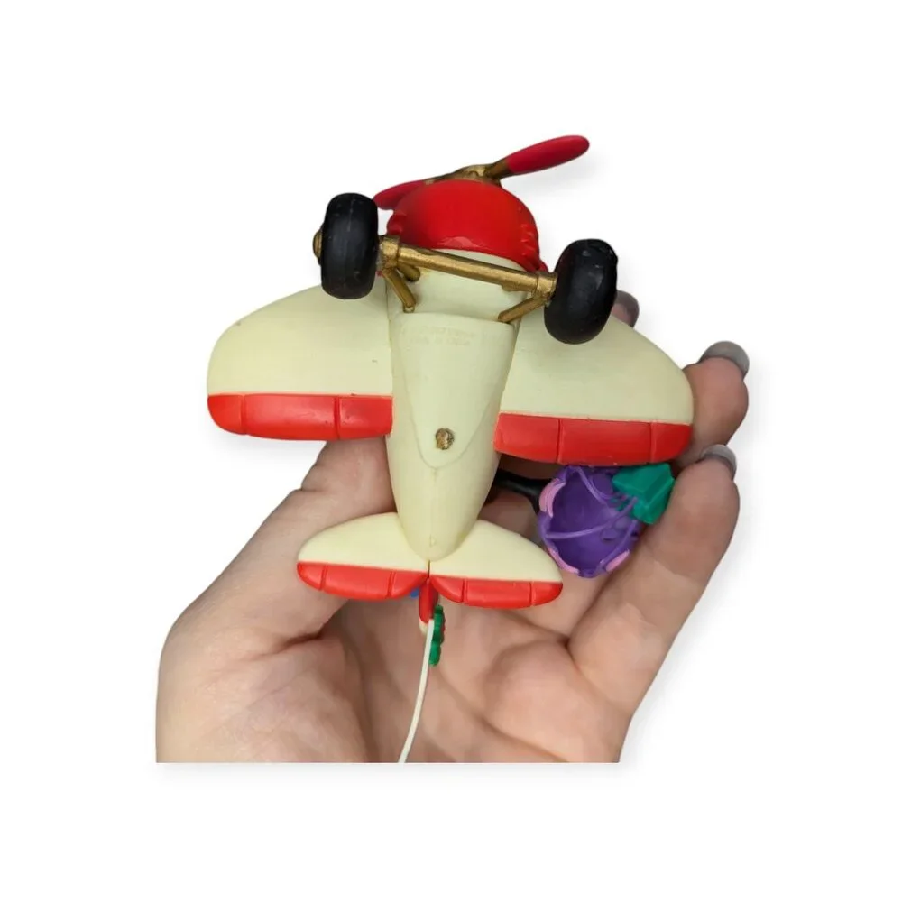 Vintage 1997 Warner Brothers Looney Tunes Daffy Duck Flying Airplane Ornament